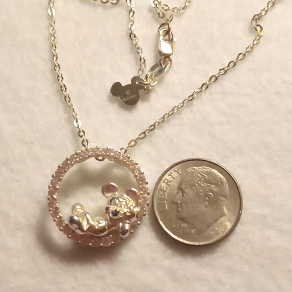 DISNEY MICKEY MOUSE IN A ETERNITY CIRCLE OF CRYSTAL - Picture 3 of 6